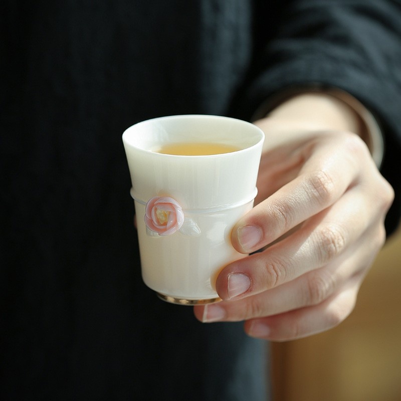 新功茶馆 花样年华主人杯德化羊脂玉白瓷手工捏花茶具精致女茶杯