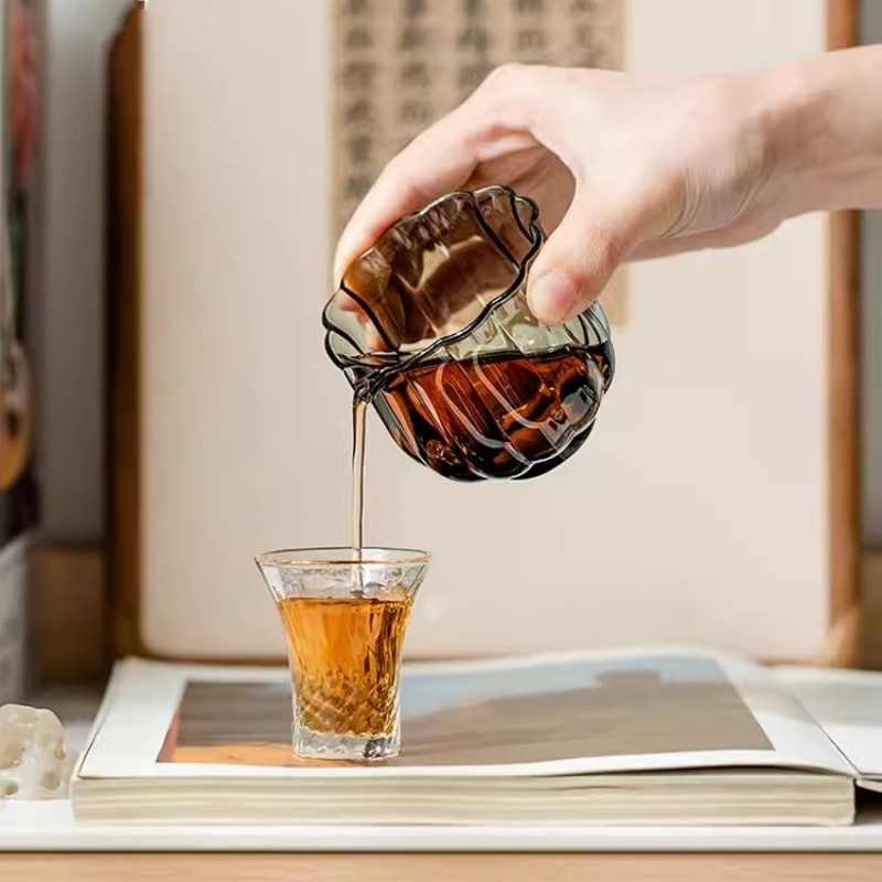 新功茶馆 耐热玻璃公道杯高档分茶器中式不烫手茶海