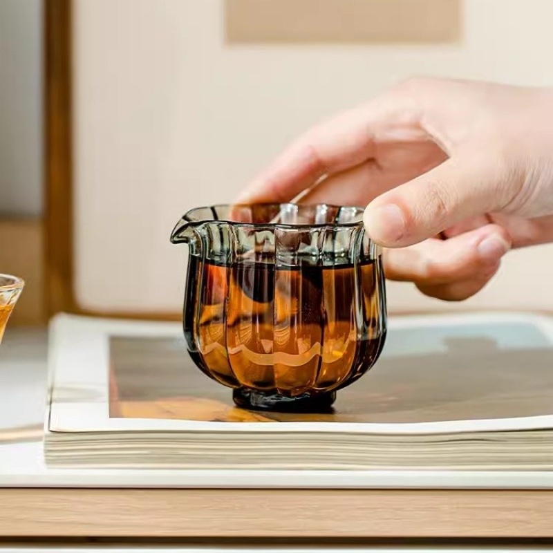 新功茶馆 耐热玻璃公道杯高档分茶器中式不烫手茶海