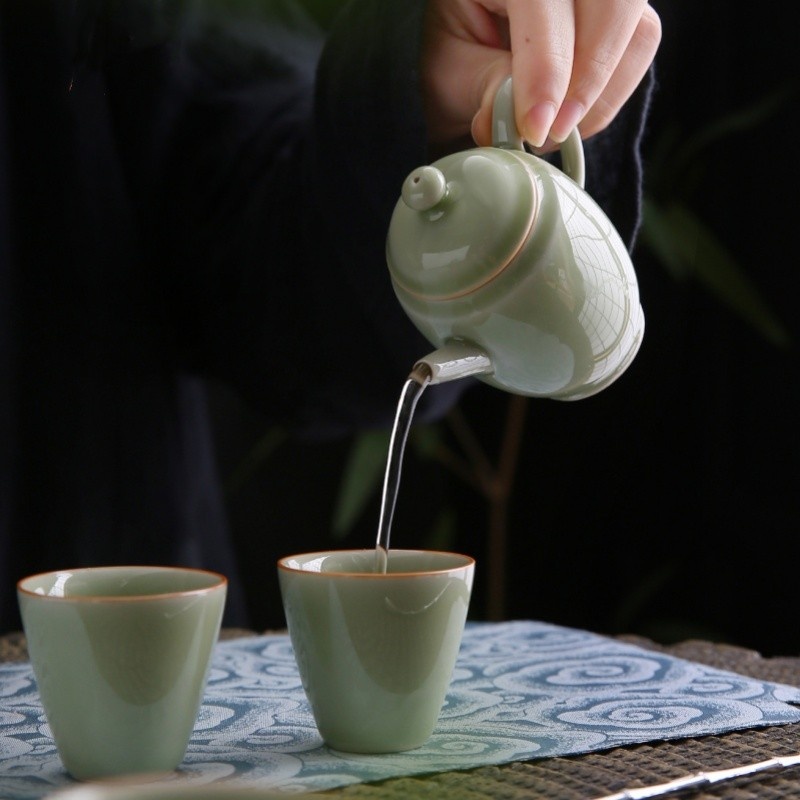 新功茶馆 凝香壶套装秘色瓷一壶三杯茶具陶瓷茶壶茶叶罐